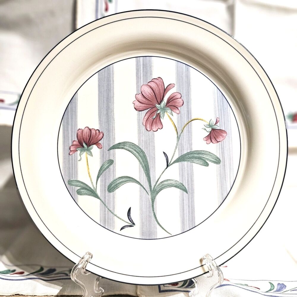 Lenox Poppies on Blue Botanical 10 3/4 inch Crafted In USA Dinner Plate